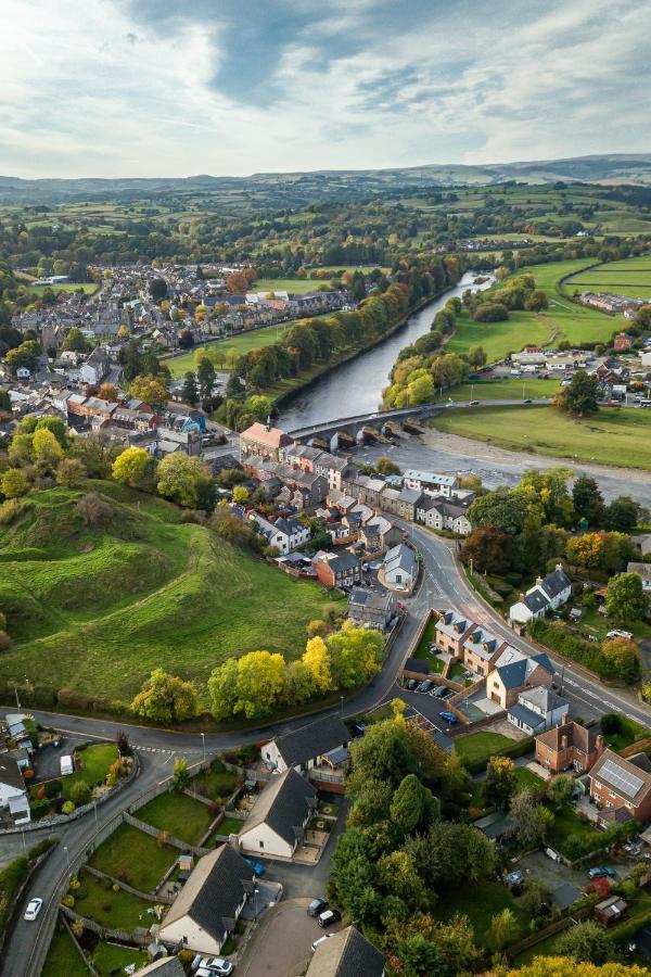 The Cedars Hotell Builth Wells Eksteriør bilde