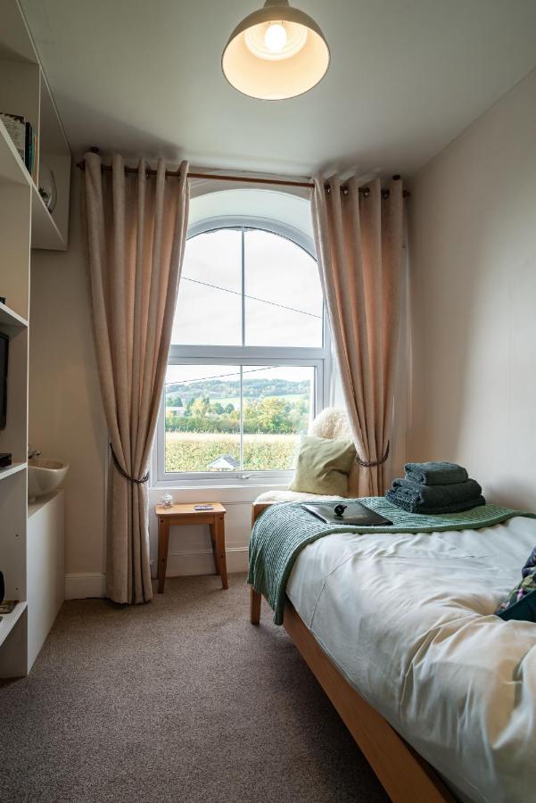 The Cedars Hotell Builth Wells Eksteriør bilde